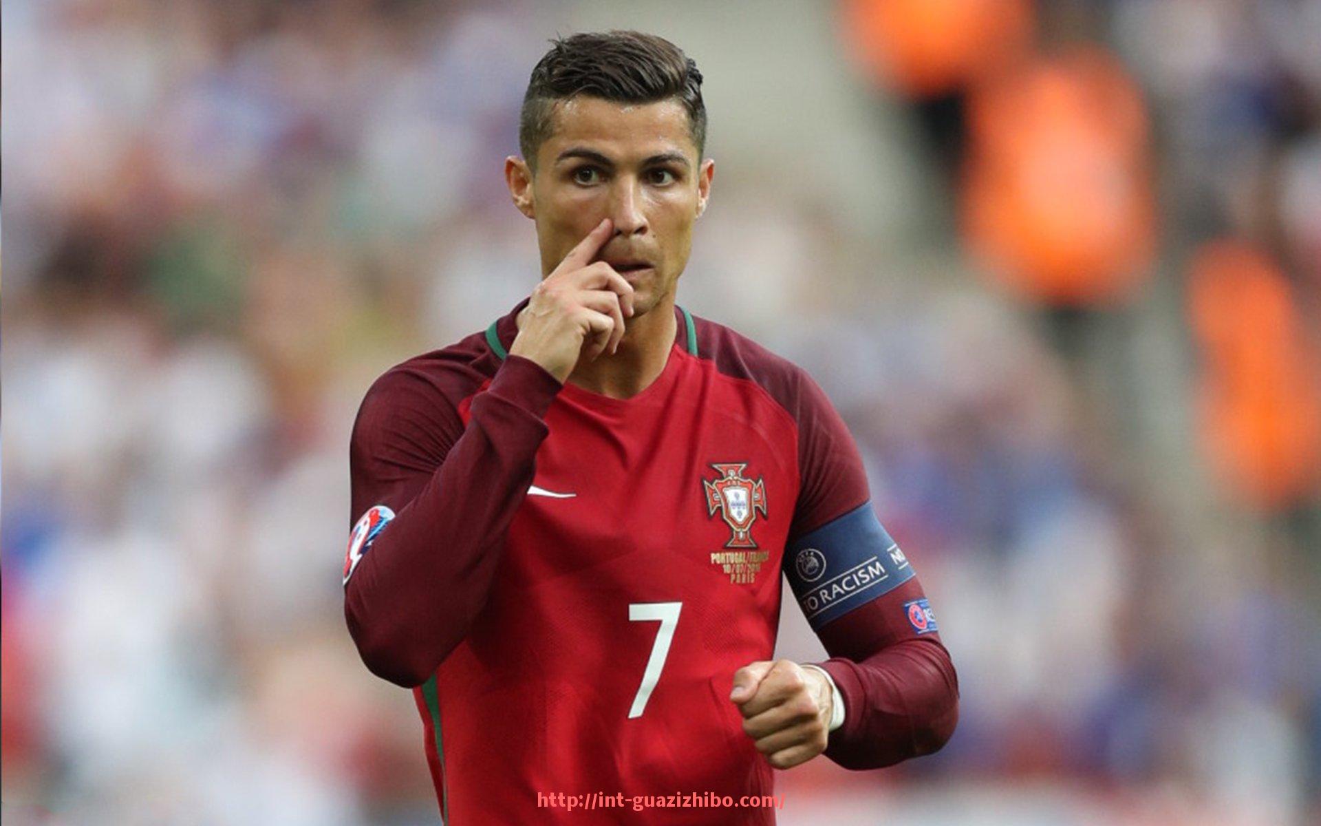 瓜子直播-教练更换影响几何?世俱杯球队战术方向变动案例研究